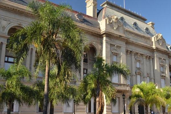 Santa Fe: fueron oficializadas 13 fórmulas a precandidatos a gobernador