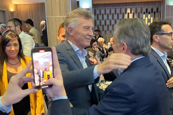 Ahora es tiempo de bajar la espuma, dijo Negri al considerar que la suma de Schiaretti no podía salir bien