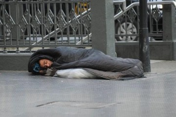 La cantidad de personas en situación de calle en la Ciudad aumentó un 34,4%