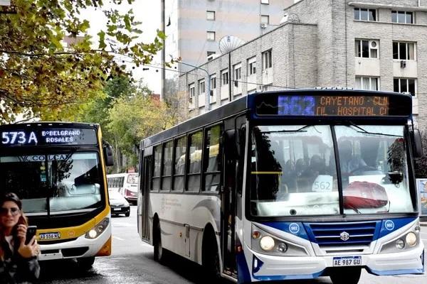La UTA levantó el paro de colectivos en el AMBA pero mantiene medida en el Interior