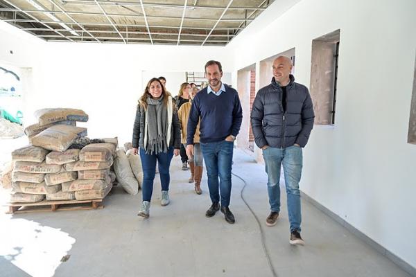 Sujarchuk supervisó la obra de un nuevo centro comunitario y la construcción de 72 casas en el barrio La Chechela