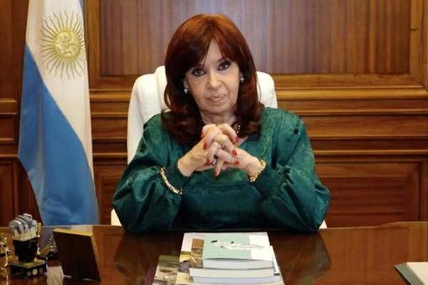 Cristina Kirchner le contestó a Morales por la represión en Jujuy: "Lo que está sucediendo es absoluta responsabilidad suya"