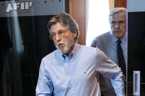 Denuncian al extitular de AFIP de Macri por la contratación de abogados externos