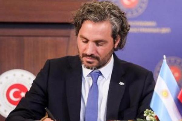 Cafiero bregó por trabajar por Massa presidente tras la baja de Scioli y la fórmula de unidad