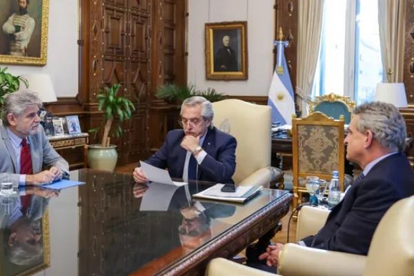 Agustín Rossi encabeza este miércoles la primera reunión de Gabinete desde el cierre de listas
