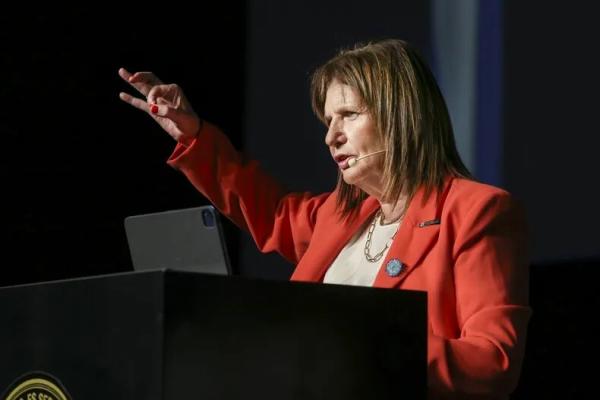 El instituto de Bullrich cerró por vacaciones y la IGJ denuncia trabas en la investigación