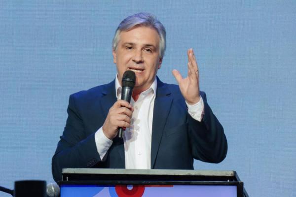 Venís al interior y querés dar explicaciones de cómo gobernar", Llaryora volvió a apuntar a los dirigentes del PRO