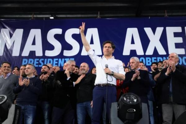 Axel Kicillof pidió "reventar las urnas" y marcó que "Unión por la Patria es un escudo contra la derecha"