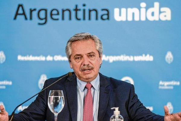 Alberto Fernández: "No es lo mismo un Gobierno que aumenta el desempleo que uno que cuida a los trabajadores y genera más empleo"