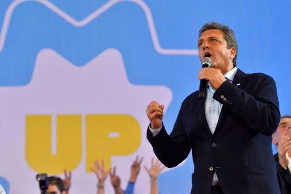 Massa realizará el próximo jueves el cierre de campaña en La Plata junto a dirigentes de UxP