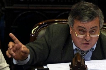 Para Selva, va a ser importante que la ciudadania asocie el endeudamiento con el macrismo