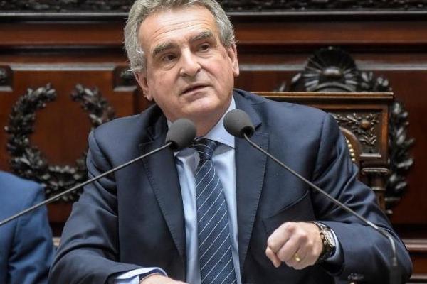 "Macri es el jefe de Milei", subrayó Agustín Rossi