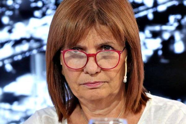 "No seamos boludos", el pedido de Patricia Bullrich sobre el futuro de Javier Milei