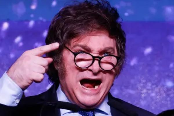 Ahora, según Milei, dolarizar sólo costaría u$s10.000 millones