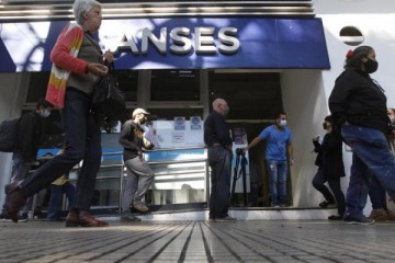 ANSES: con el bono la jubilación mínima alcanza los $124.000 en septiembre y una suba anual de 147%