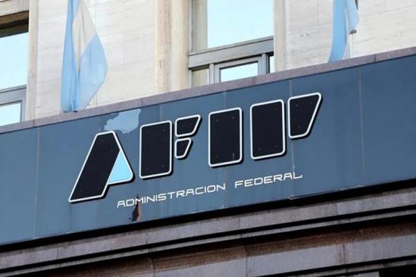 La recaudación tributaria superó los 4 billones de pesos en agosto