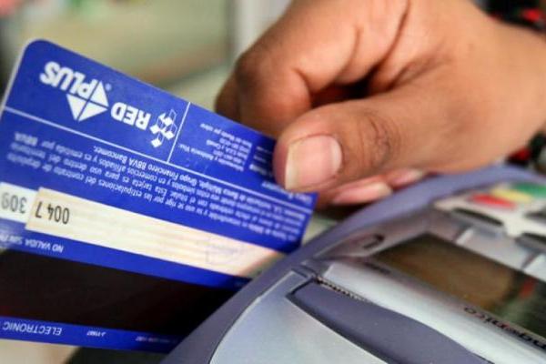 Senado busca aprobar proyecto para evitar delitos con tarjetas de crédito y débito