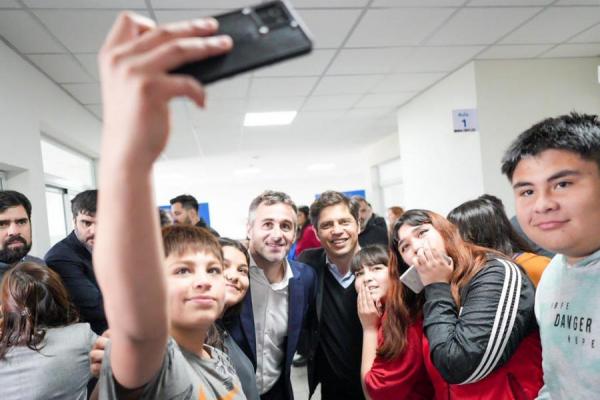 Kicillof y Achával inauguraron una secundaria en Pilar: "Compromiso por una verdadera transformación educativa"