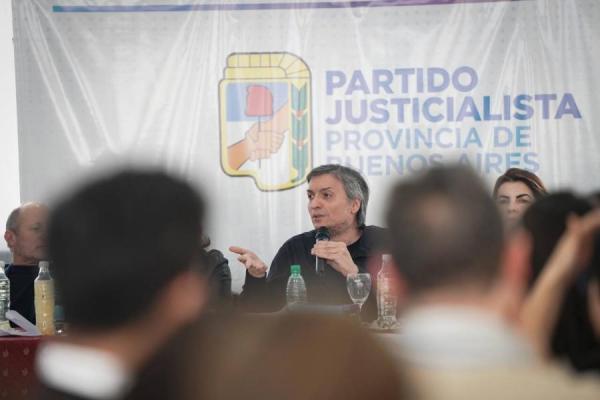 Máximo Kirchner: "La Provincia la vamos a ganar bien y va a ser fundamental para que Massa ingrese en el balotaje"