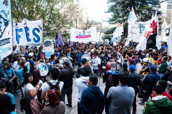El movimiento estudiantil bonaerense se movilizará en conmemoración a los 47 años de la Noche de los Lápices