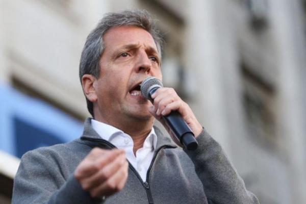 Massa lanzó su nuevo spot de campaña: "Tenemos con quién, tenemos con qué"