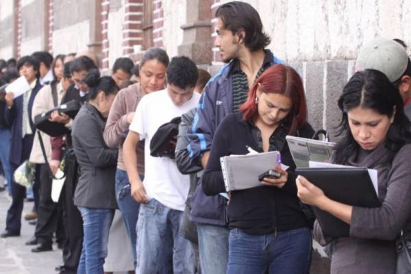 La desocupación bajó al 6,2% en el segundo trimestre del año