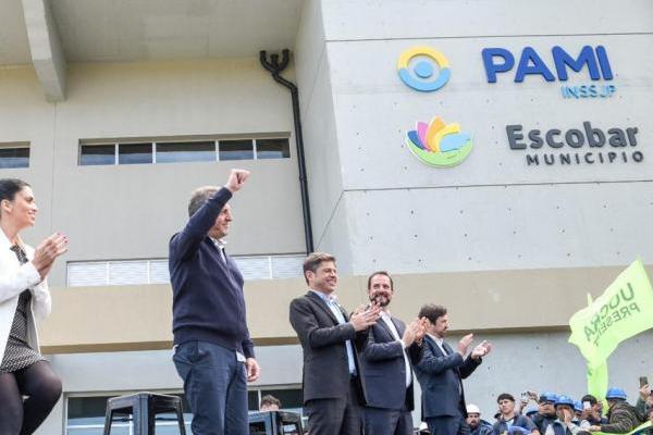 "Ni recorte, ni motosierra, más salud para todos", subrayó Massa al inaugurar cuatro hospitales de PAMI