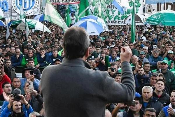 Massa celebró la eliminación de Ganancias y encabeza un acto en el Congreso