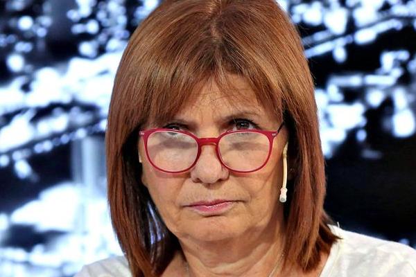 "Se picó": Bullrich denunciará a Milei por haberla acusado de "tirar bombas en jardines de infantes"
