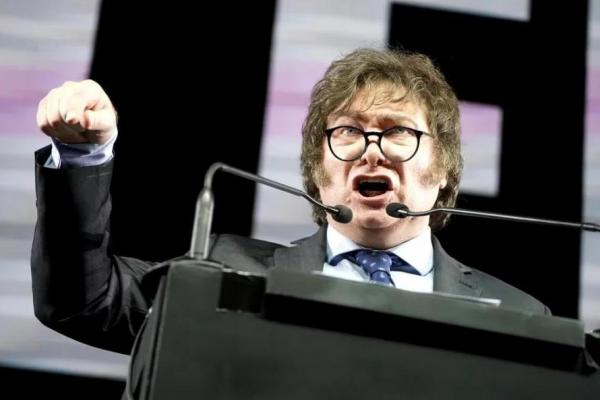 Milei le pidió al Gobierno que frene contrataciones, licitaciones y designaciones