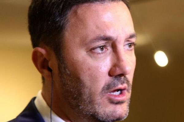 "Me bloqueó de facto", la queja de Luis Petri ante la falta de tolerancia de Victoria Villarruel