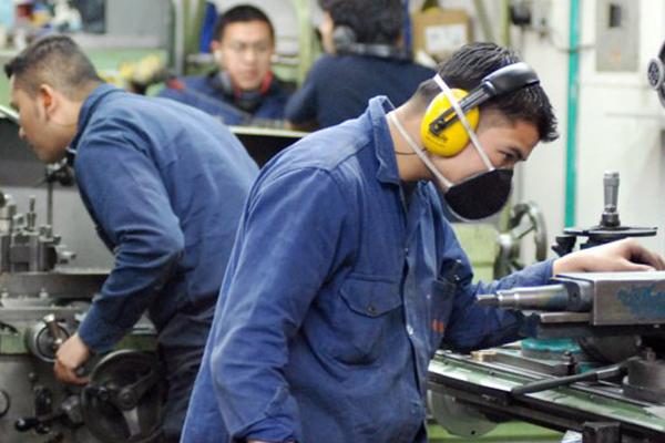 El desempleo registró los indices más bajos desde el 2004