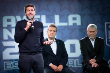 Matías Lammens cruzó a Patricia Bullrich por el PreViaje