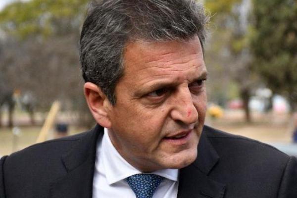 Sergio Massa cuestionó la negación del cambio climático y tildó de egoísta a Milei