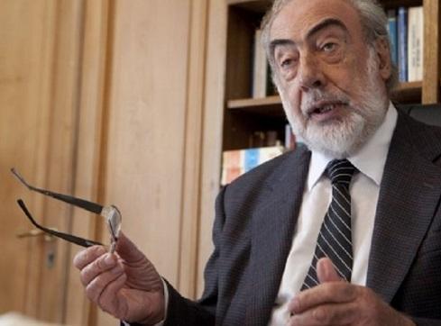 "A Milei y a Bullrich les voy a regalar un ejemplar de la Constitución", expresó Barcesat