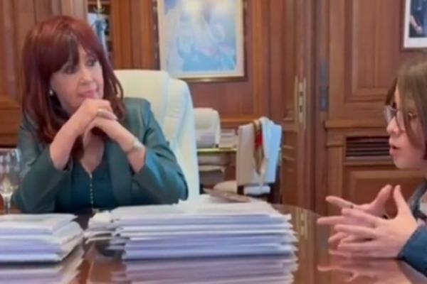 "Lo publicó por TIk-Tok": Cristina recibió a Ian Moche, el niño divulgador del autismo