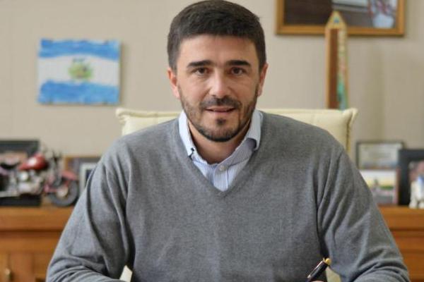 ¿Se precipita la ruptura?: un intendente del PRO dijo que Macri "ya no es el lider" y felicitó a Sergio Massa