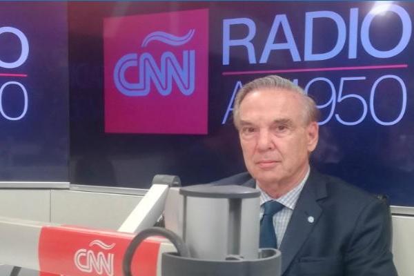 Pichetto no respaldó a Milei y bregó por fortalecer "el centro democrático"