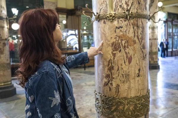 Cristina destacó la importancia de la puesta en valor de la Confitería del Molino