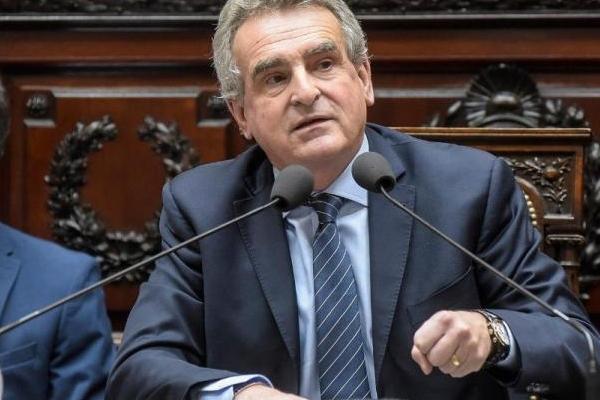 Desde San Juan, Rossi enfatizó "la profunda convicción federal" de la fórmula que integra con Massa