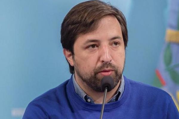 "Es una barbaridad", subrayó Kreplak al cuestionar la idea de Mondino sobre la venta de órganos