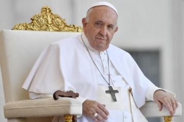 El Papa Francisco se comunicó con Milei tras su victoria en el balotaje