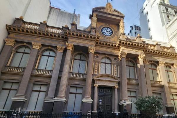 Milei confirma que el cierre del Banco Central "es innegociable"
