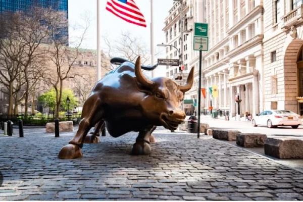 "Deuda y timba": el gobierno de Biden se dispone a cooperar mientras Caputo negocia otro préstamo en Wall Street