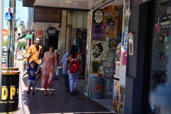 En lo que va del año, se instalaron 414 nuevos comercios y se radicaron 48 industrias en Escobar