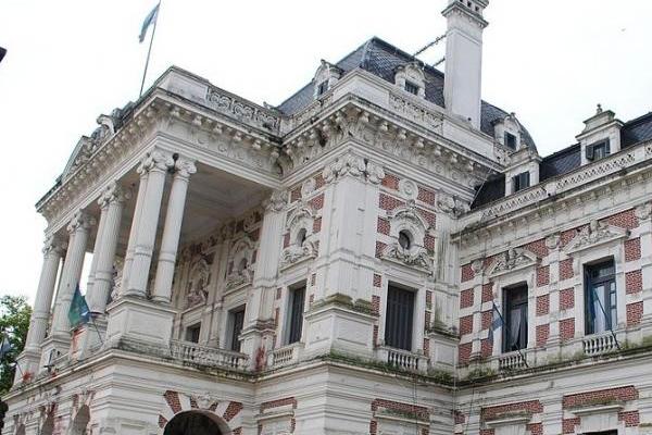 Cómo se configura el gabinete de Kicillof: Larroque podría ir a Gobierno, Mena a Justicia y Granados a Seguridad