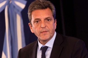 Foto de Massa no se retira de la poltica y juega de opositor desde la Fundacin Encuentro