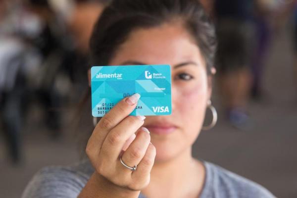 El Gobierno duplicará el monto de la AUH, aumentará en un 50 % la Tarjeta Alimentar y mantendrá Potenciar Trabajo