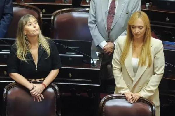 Senado: UP denunció que LLA y JXC negociaron coimas y cargos para habilitar una sesión irregular