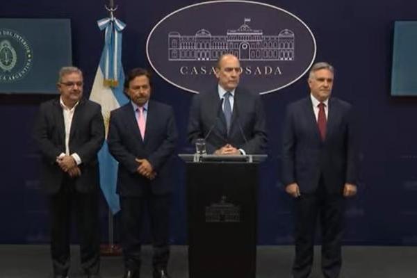 "Fue una reunión de un espíritu colaborativo", subrayó Francos tras la reunión de Milei con gobernadores